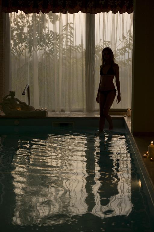 Borgo Dei Poeti Romantik Hotel Manerba del Garda Buitenkant foto